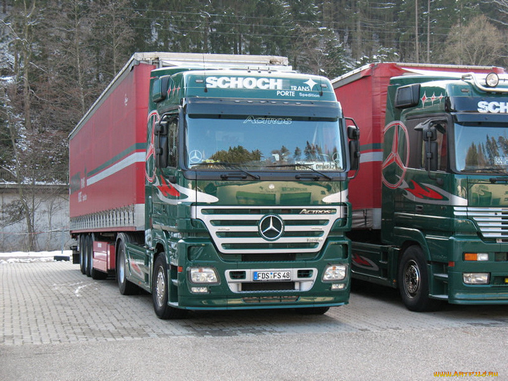 , mercedes, trucks